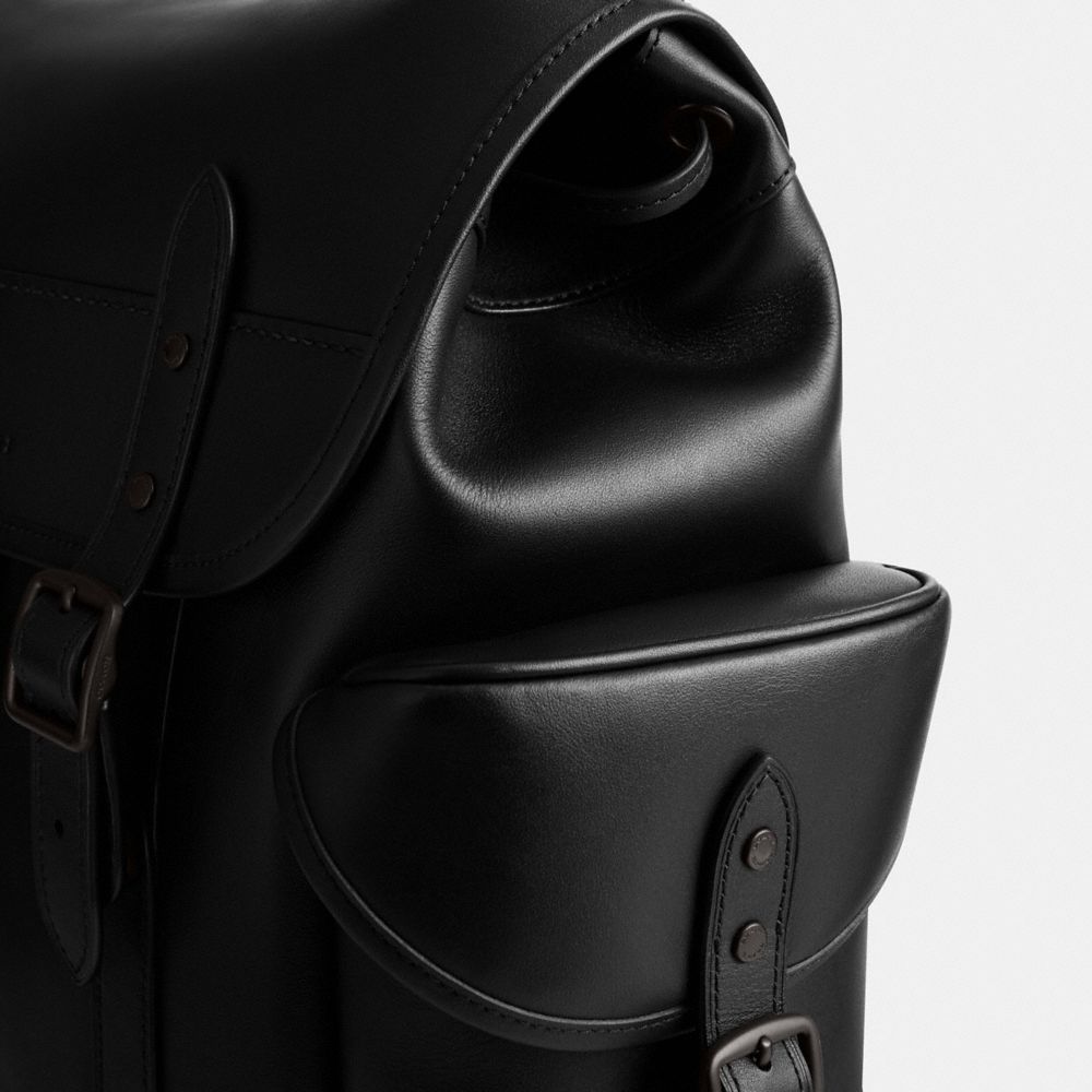 Black Men Coach Hitch Glovetanned Leather Backpacks | MY_CH70563